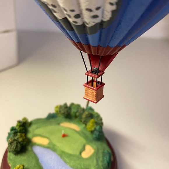 SkyBound Hot Air Balloon Decor “Hole in One” - Picture 8 of 9